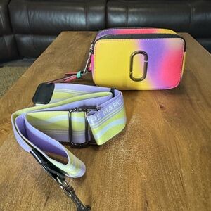 Multicolor Crossbody Bag; No Brand
